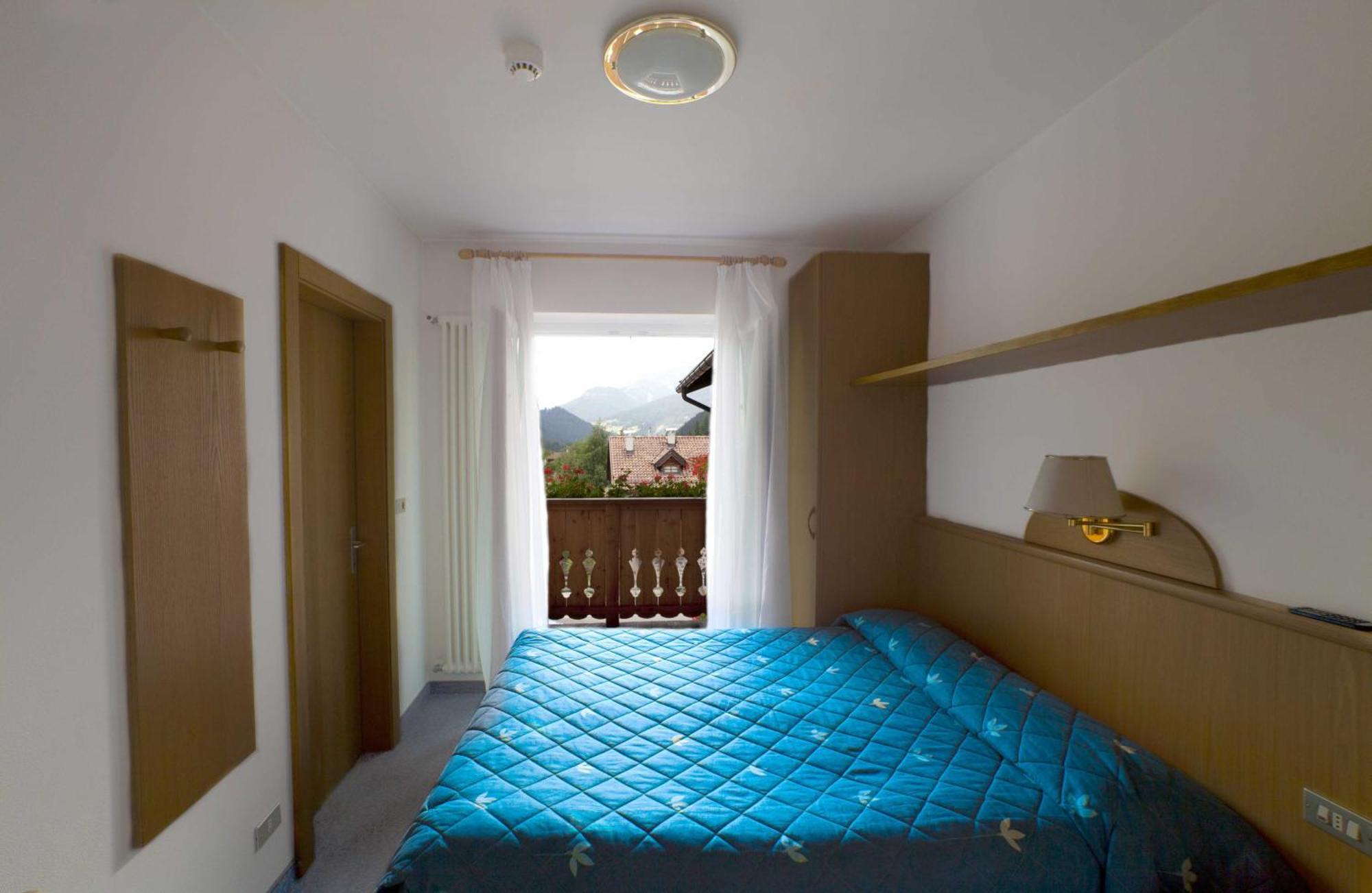 Hotel Garni Tyrolia Campitello di Fassa Zewnętrze zdjęcie